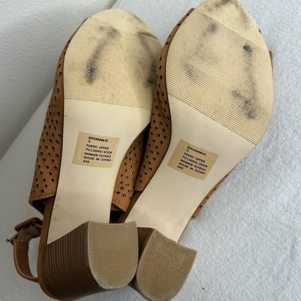 Madden Tan Perforated Peep-Toe Block Heels 9 - Picture 5 of 7